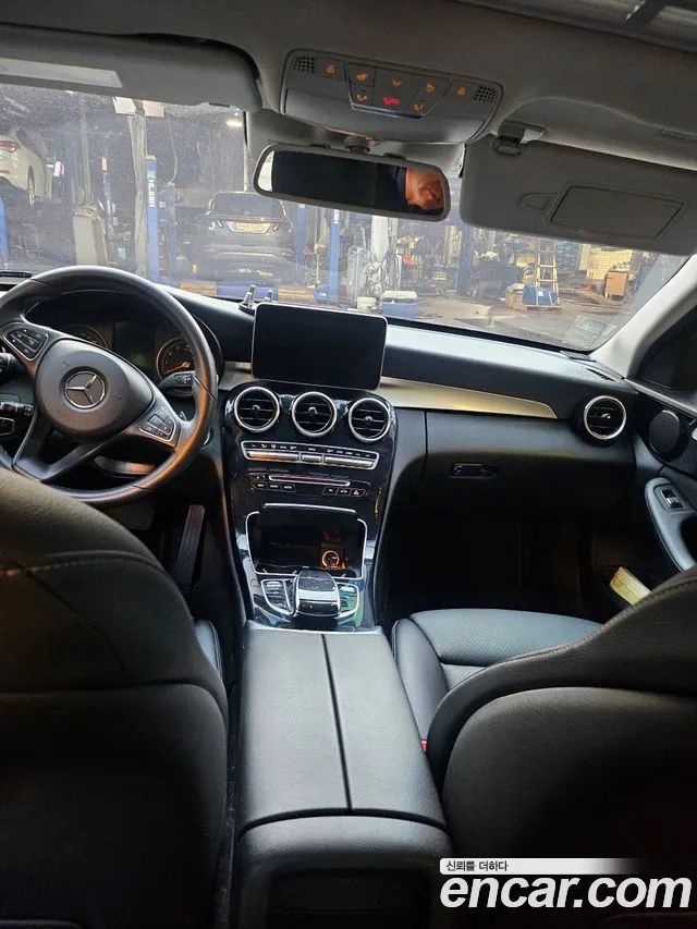Mercedes-Benz C-Класс 2017 thumb 4