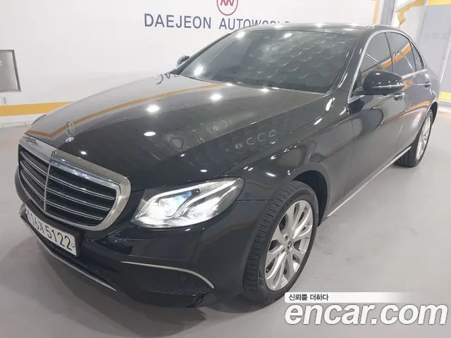 Mercedes-Benz E-Класс 2019 thumb 12