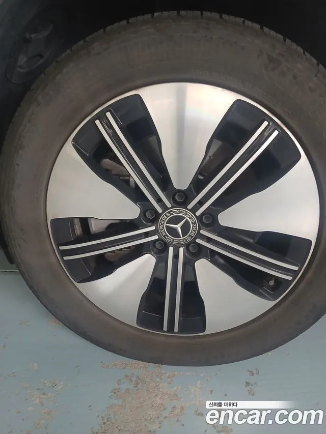 Mercedes-Benz EQB 2024 thumb 10