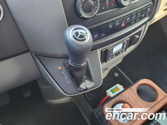 Mercedes-Benz Sprinter 2017 thumb 9