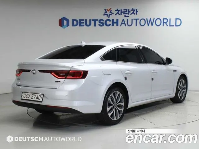 Renault-KoreaSamsung Megane 2017 thumb 2