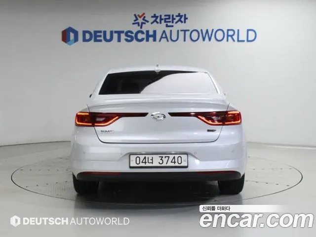 Renault-KoreaSamsung Megane 2017 thumb 4
