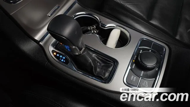 Jeep Cherokee 2018 thumb 8