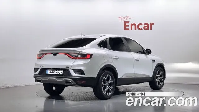 Renault-KoreaSamsung Arkana 2020 thumb 2