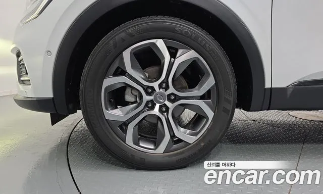 Renault-KoreaSamsung Arkana 2020 thumb 5
