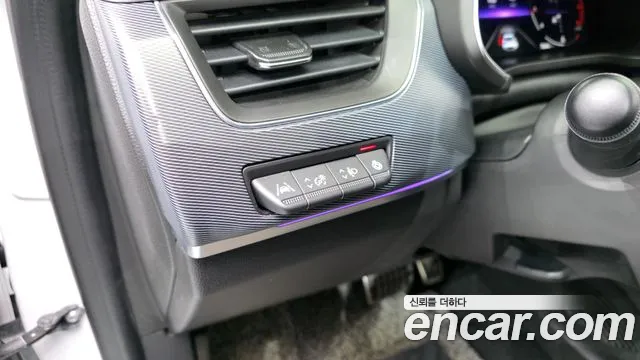 Renault-KoreaSamsung Arkana 2020 thumb 12