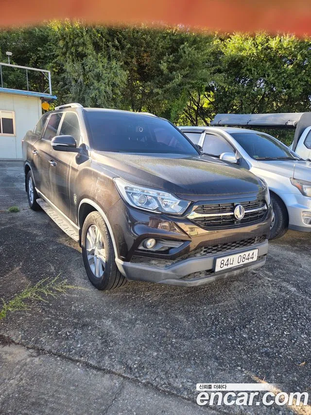 KG_Mobility_Ssangyong Rexton 2018 thumb 3