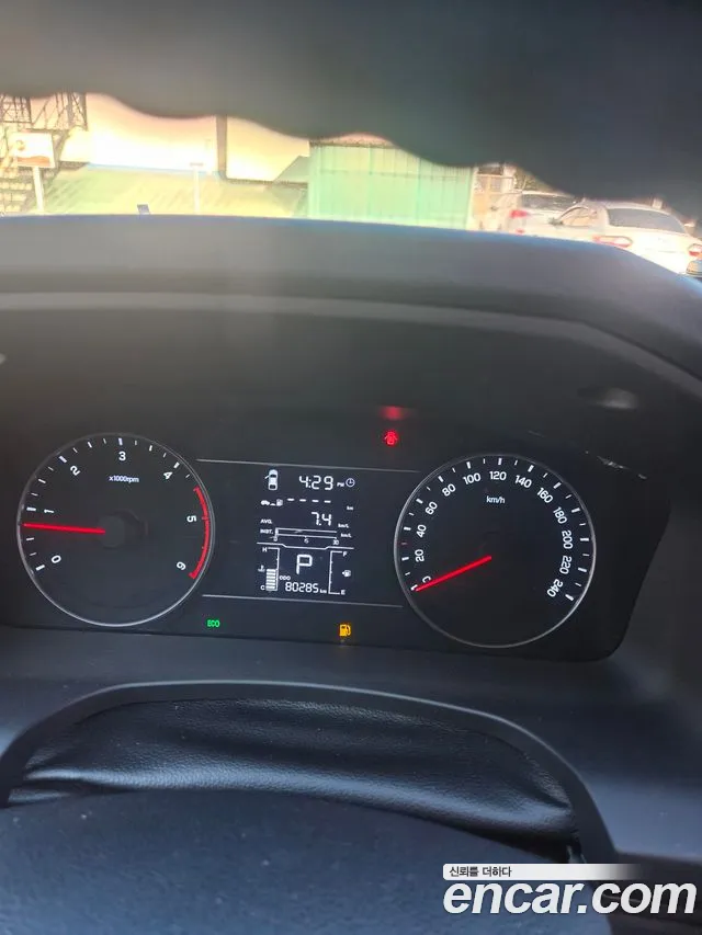 KG_Mobility_Ssangyong Rexton 2018 thumb 4