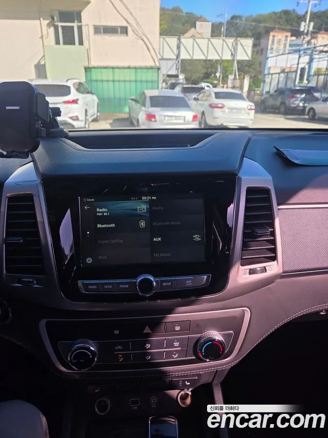KG_Mobility_Ssangyong Rexton 2018 thumb 7