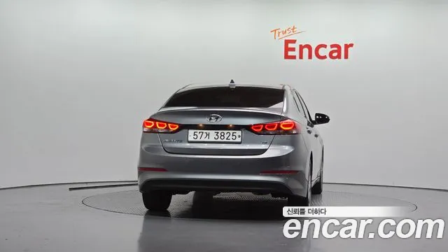 Hyundai Avante 2017 thumb 4