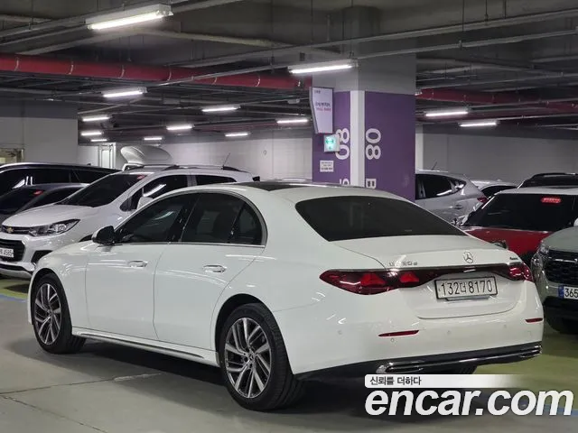 Mercedes-Benz E-Класс 2024 thumb 3