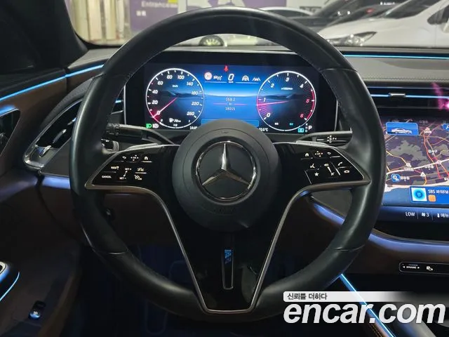 Mercedes-Benz E-Класс 2024 thumb 8