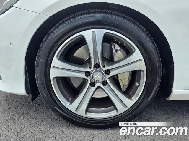 Mercedes-Benz E-Класс 2016 thumb 5
