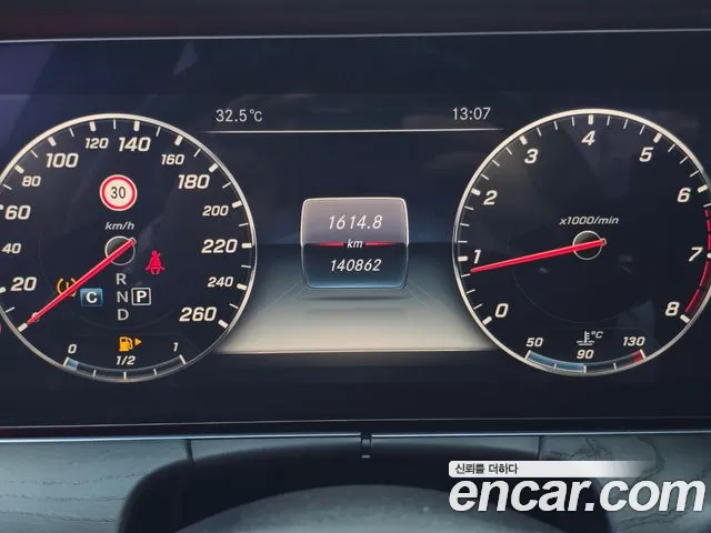 Mercedes-Benz E-Класс 2016 thumb 8
