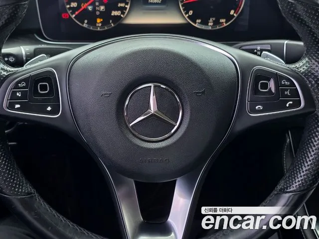 Mercedes-Benz E-Класс 2016 thumb 9