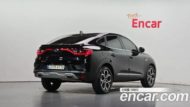 Renault-KoreaSamsung Arkana 2021 thumb 2