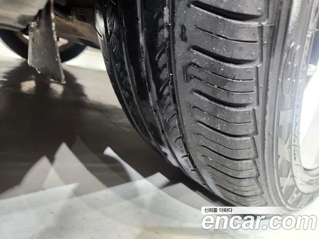 ChevroletGMDaewoo Orlando 2013 thumb 10