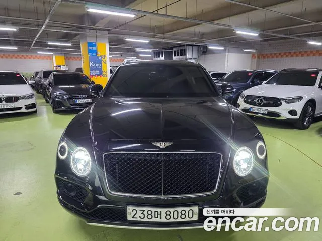 Bentley Bentayga 2019 thumb 12
