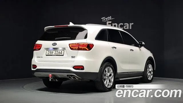 Kia Sorento 2019 thumb 2
