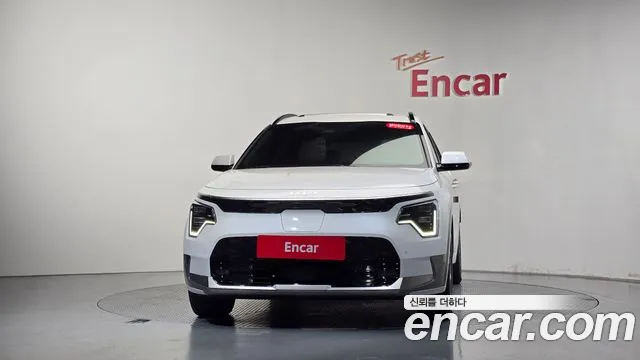 Kia Niro 2022 thumb 2