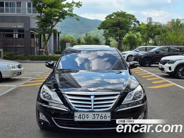 Hyundai Genesis 2013 thumb 11