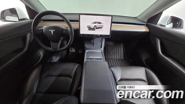 Tesla Model Y 2022 thumb 6