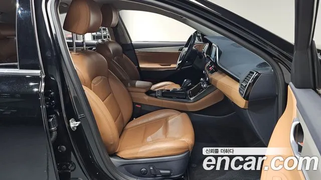 Hyundai Grandeur 2017 thumb 10