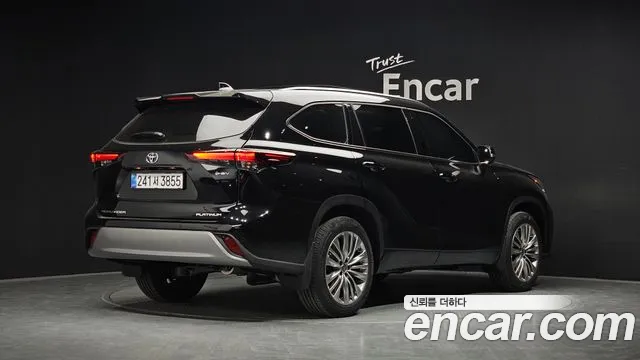 Toyota Highlander 2026 thumb 2