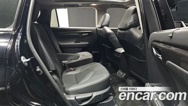 Toyota Highlander 2026 thumb 11