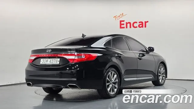 Hyundai Grandeur 2014 thumb 2