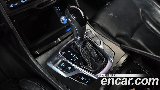 Hyundai Grandeur 2014 thumb 9