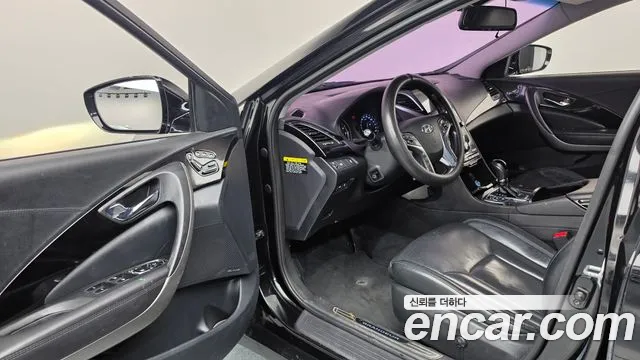 Hyundai Grandeur 2014 thumb 10