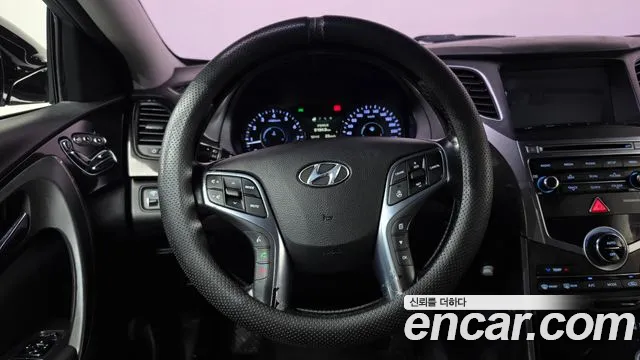 Hyundai Grandeur 2014 thumb 12