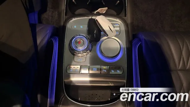 Genesis G90 2022 thumb 9