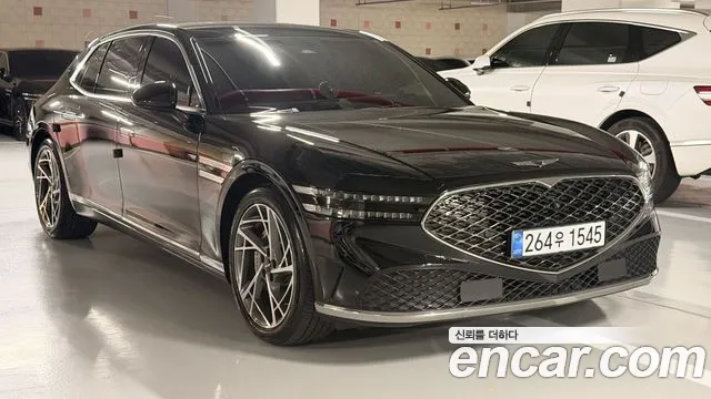 Genesis G90 2022 thumb 11