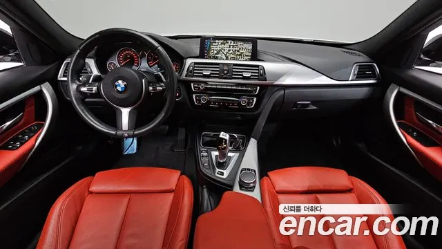 BMW 3-Series 2018 thumb 6
