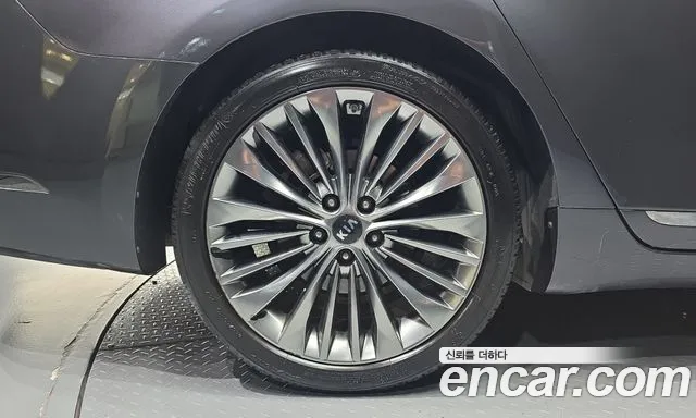 Kia K7 2017 thumb 5