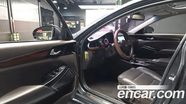Kia K7 2017 thumb 10