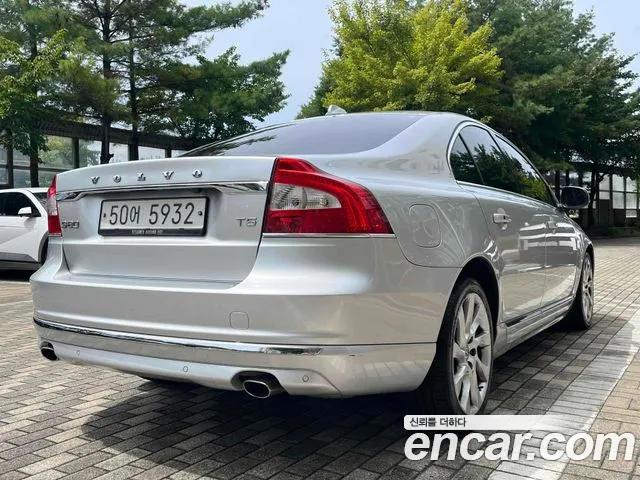 Volvo S80 2014 thumb 4