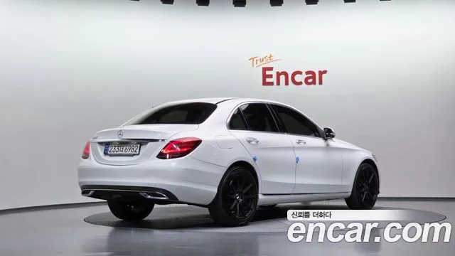 Mercedes-Benz C-Класс 2020 thumb 2