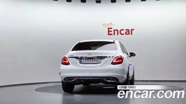 Mercedes-Benz C-Класс 2020 thumb 4