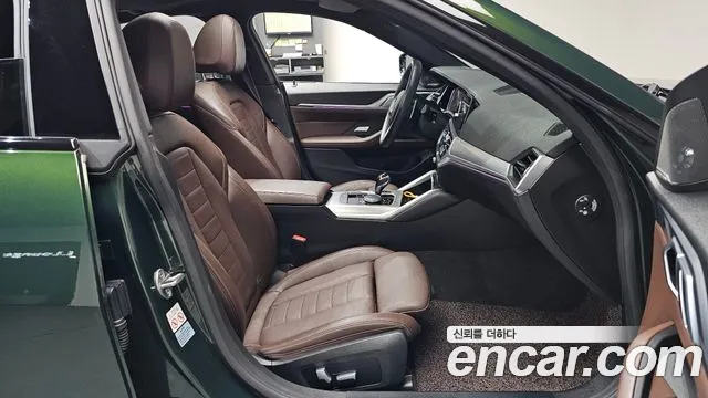 BMW 4-Series 2021 thumb 10