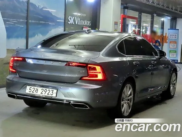 Volvo S90 2018 thumb 4