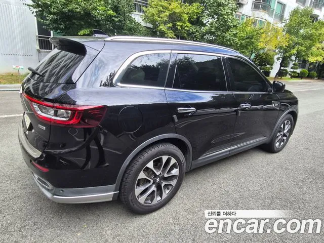Renault-KoreaSamsung Koleos 2016 thumb 2