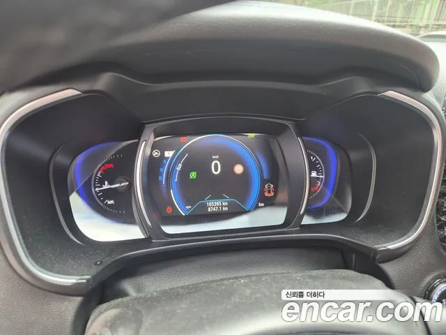 Renault-KoreaSamsung Koleos 2016 thumb 7