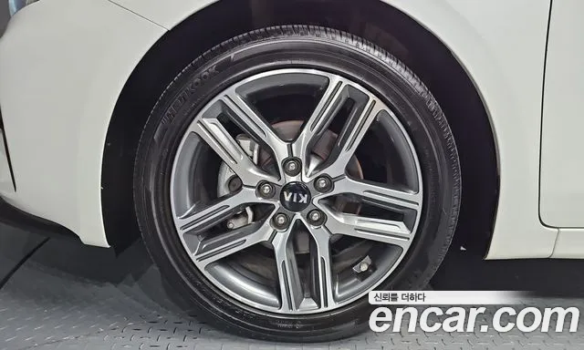 Kia K3 2019 thumb 4