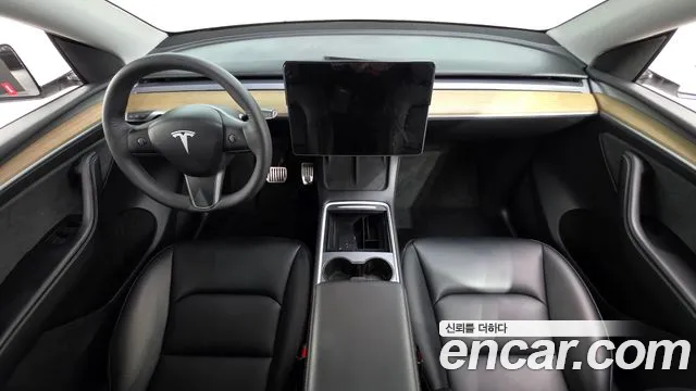 Tesla Model Y 2023 thumb 7