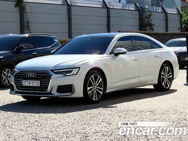 Audi A6 2022 thumb 2