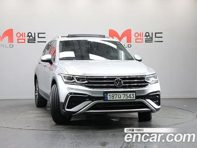 Volkswagen Tiguan 2023 thumb 2