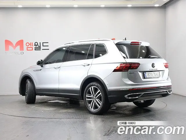 Volkswagen Tiguan 2023 thumb 3